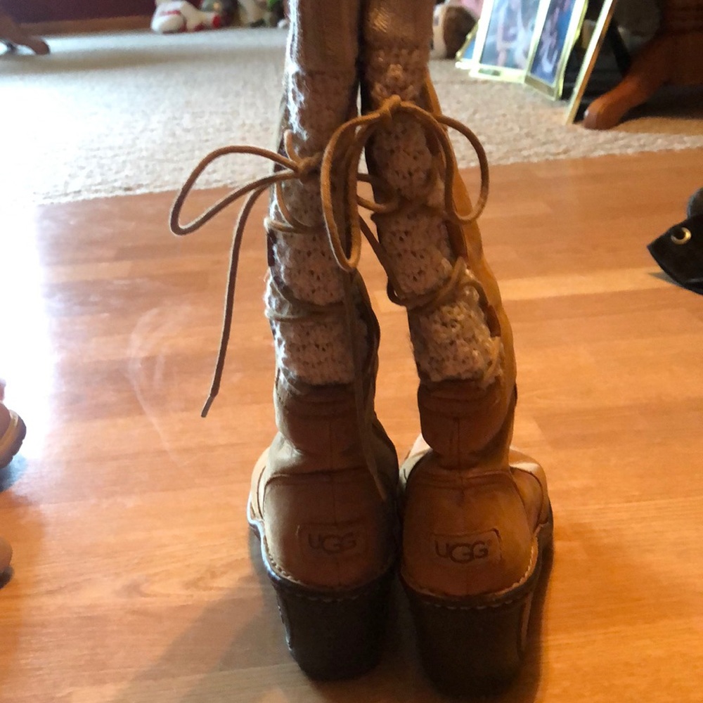 Ugg Boot - image 3